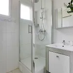 Charming - 2br-6p - Expo