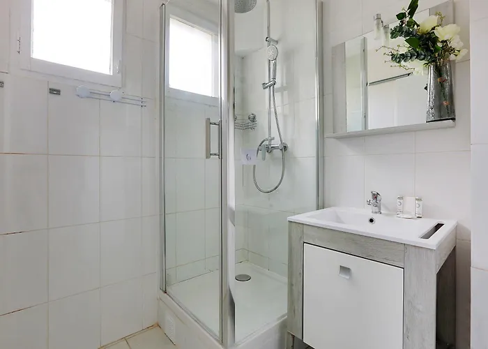 Charming - 2br-6p - Expo